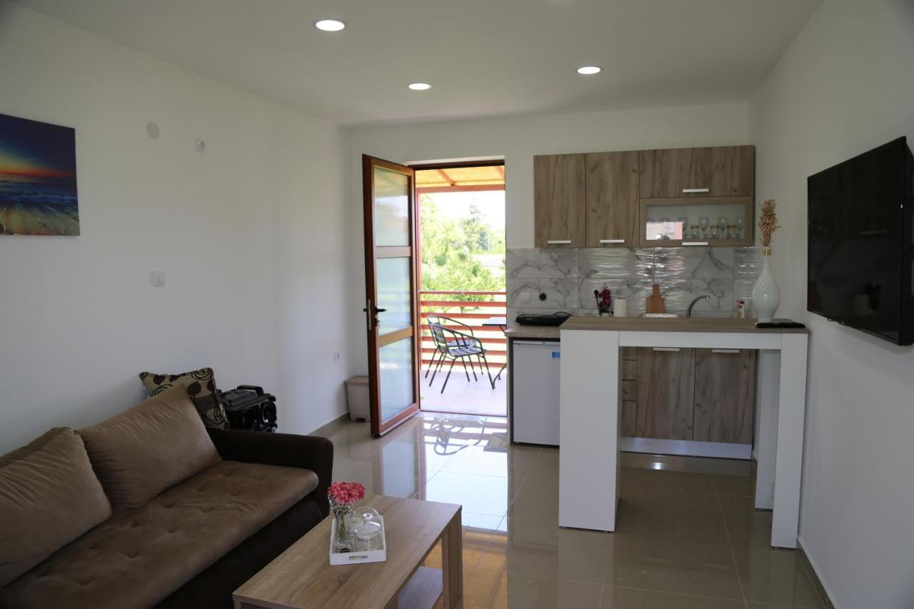 Apartments Masimo โดนิจ์ สโตจ์ ภายนอก รูปภาพ