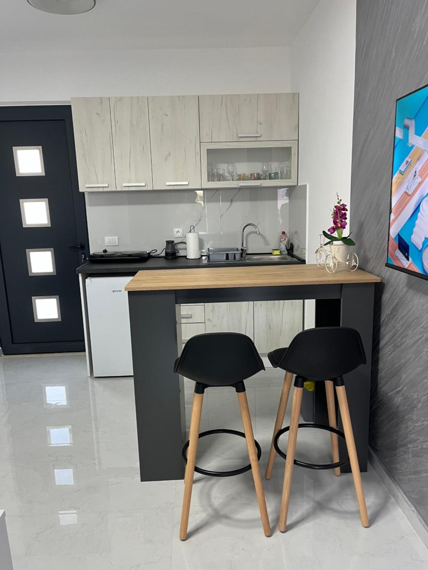 Apartments Masimo โดนิจ์ สโตจ์ ภายนอก รูปภาพ